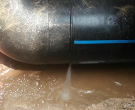 桐庐楼顶渗水维修公司为大家分享下桐庐卫生间漏水维修修补技术!